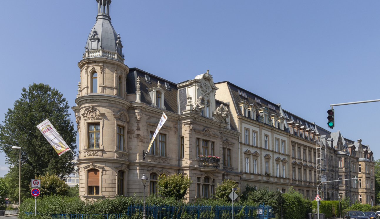 Kulmbach, Häuserzeile Kronacher Straße 1–9